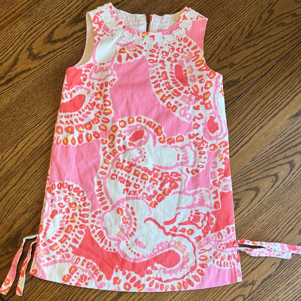 Lilly Pulitzer Pink & White Sleeveless Shift Dress